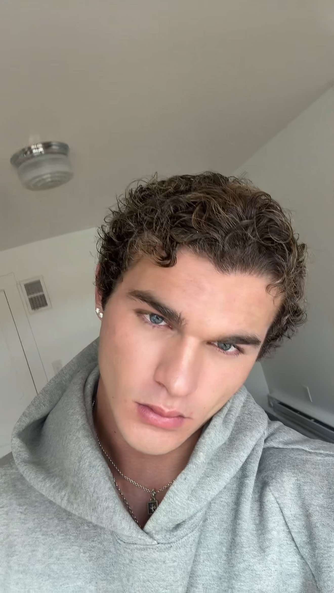 A post by @caymanr on TikTok caption: draft spam