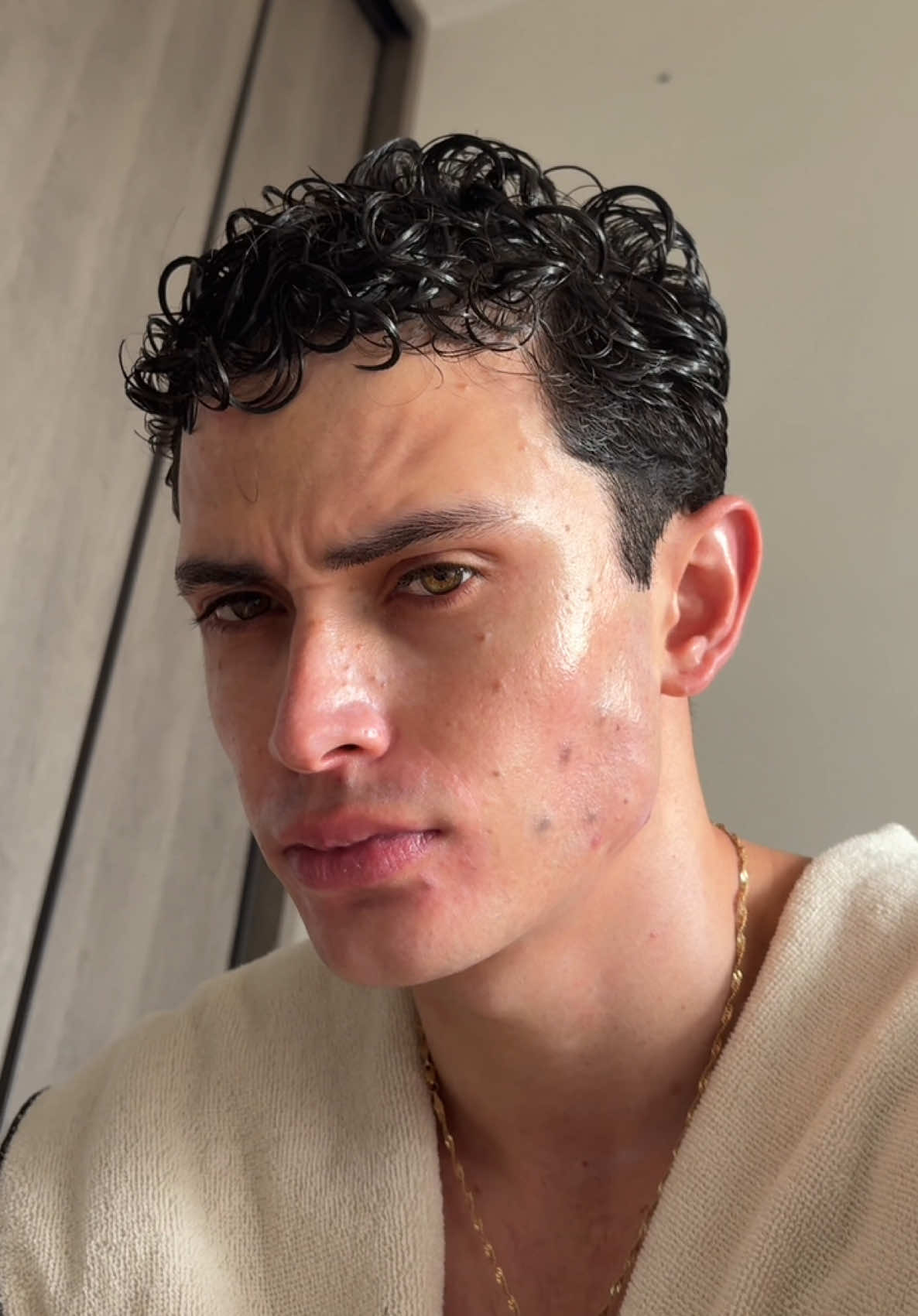 A post by @orsonpadilla63 on TikTok caption: Tengo un LLAMADO, GRWM! ☺️
