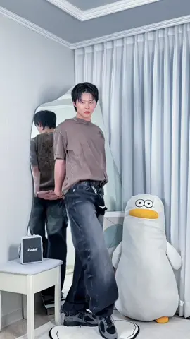 A post by @noah_evel on TikTok caption: 🥰🥰
