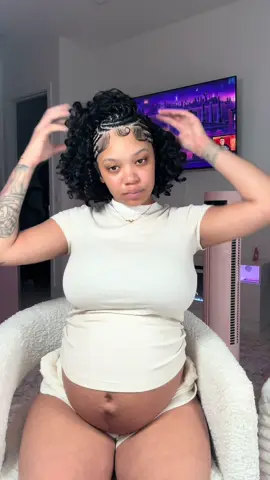 A post by @jessjustbored on TikTok caption: ate that right on up🙂‍↔️