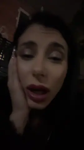A post by @itsthecrazylatina on TikTok caption: #malos #criminales #mafioso 
