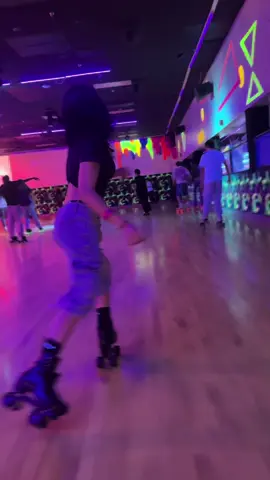 A post by @rollinwithnunu on TikTok caption: Cyclone 💨💨#rollinwithnunu #fyp #trending #rollerskating #viral 