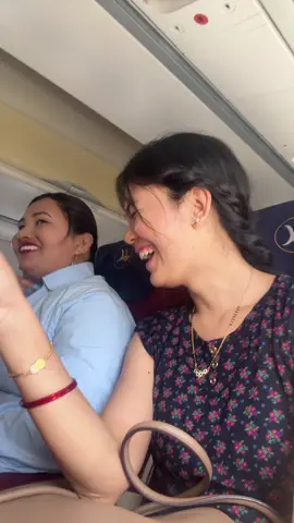 A post by @givina18 on TikTok caption: Lagiyo pokhara tira ☺️#fun #fypシ゚ 