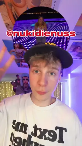 A post by @cenkgooo on TikTok caption: @Nuxx da sind wir wieder 🙃🤘🏻🤝 #cenkgooo #nukidienuss #cenkgomagic #shutupanddance #dancewithsomebody 