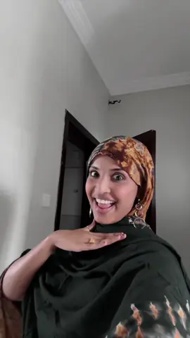 A post by @sihamiita_ on TikTok caption: Cawa yaa live balan san yaqay rer comments ani waqti ii sameya wax badan idin hayaa hee🤣#queensihaam #ritaasha #axmed_ak2 #ramlahmed7 #lukcmaan 