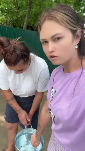A post by @alina.din.moldova on TikTok caption: #😁 