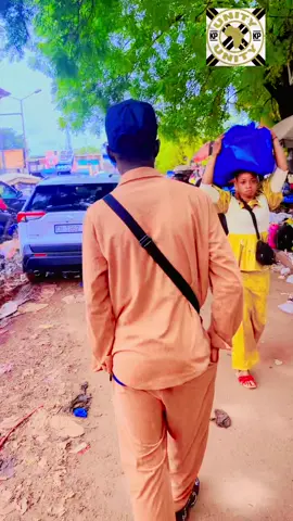 A post by @ on TikTok caption: #sonikarahoroyaharu🇲🇷🇬🇲🇸🇳🇲🇱 #soninkara🇸🇳🇲🇱🇲🇷🇬🇲🇬🇳 #malitiktok🇲🇱 @waralafia1 @KP UNITY® 🥰🥰😎😎🙏🙏😎☑️