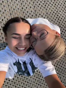 A post by @katya_golysheva_ on TikTok caption: Мама - моя лучшая подружка❤️