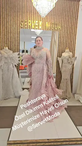 A post by @servet_moda on TikTok caption: #keşfet #servet #moda 