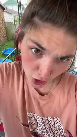 A post by @shayyyy2124 on TikTok caption: #ifyouwantaburgereataburger #ifyouwantafrenchfryeatafrenchfry #fy 