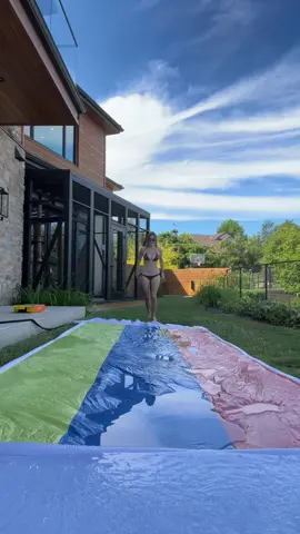A post by @megnutt02 on TikTok caption: I got my phone wet for this😭💦