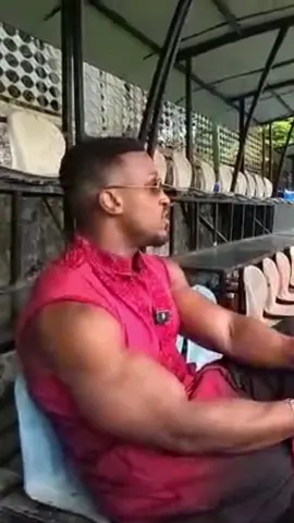 A post by @fitness_life_fitness on TikTok caption: Ashton ask who’s faster ⁉️ 🔴 Unlock Your Potential with Our Ultimate 8-Weeks Shred Program 💪  Link in bio ⬆️  ##workoutplan##sports##GymTok##gymmotivation##fitness##workout ##viralvideo##viral##bodybuilding##bodybuilder##usa🇺🇸##canada🇨🇦##america##europe##england#usa_tiktok