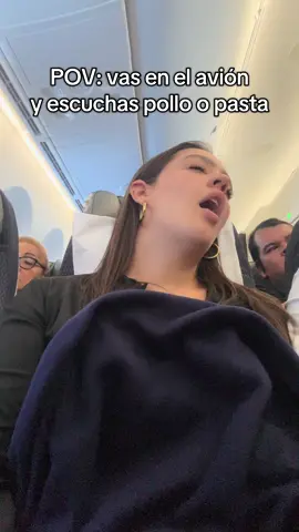 A post by @lozano_gf on TikTok caption: POV: vas en el avión y escuchas pollo  o pasta #fyp #parati #humor #lozano #comedia #travel 