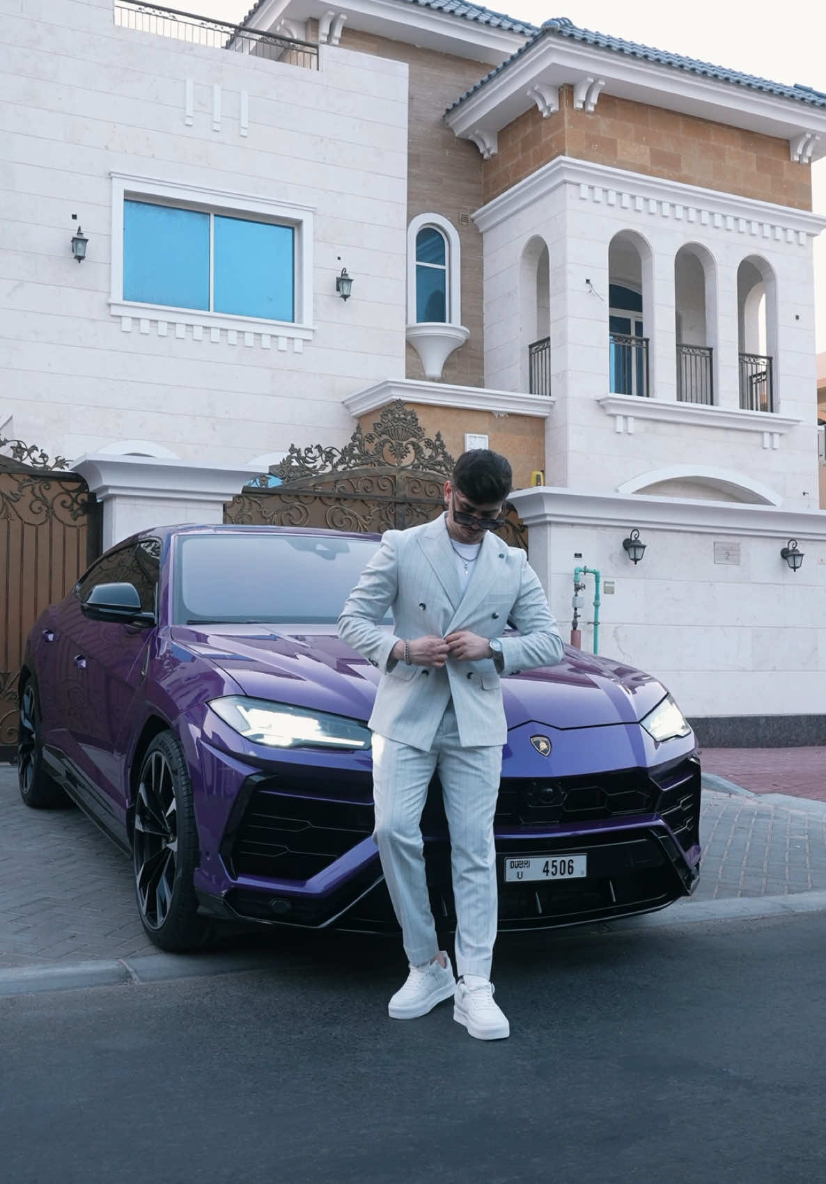 A post by @nourmar5 on TikTok caption: اطلالتي اليوم🫰🏻