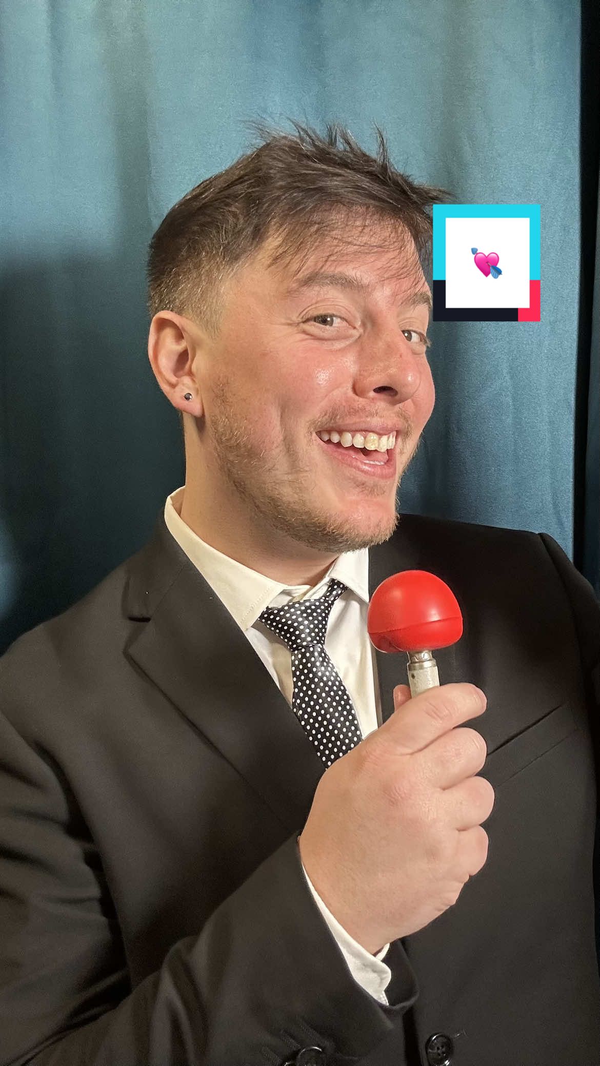 A post by @thomassanders on TikTok caption: NEW VIDEO: “The Gay Dating App Game!” 💘 (Link to full video up in my bio! ☝️) #comedy #dating #lgbtq #relatable