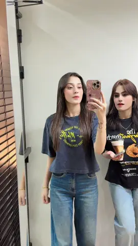 A post by @amnakhan.official7 on TikTok caption: 😂#amnakhanofficiall7 @𝑺𝒂𝒏𝒂 𝒌𝒐𝒌𝒐🦅❤️ 
