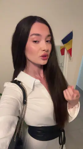 A post by @antoniaopincaa on TikTok caption: #🇷🇴 #🇨🇭 