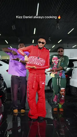 A post by @crispdal on TikTok caption: Secure the bag 😍.. @Kizz Daniel 🔥🔥🔥.. DC : me #crispdal 