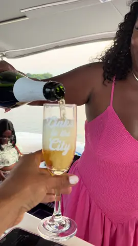 A post by @compassionatecleaning on TikTok caption: Linkin with @LinksInTheCity and @JBoogiesBrooklynBoatingTours  Service, 10000/10 ! My own personal sparkling apple cider 😌 we love us a considerate friend 😆  #nyc #fyp  