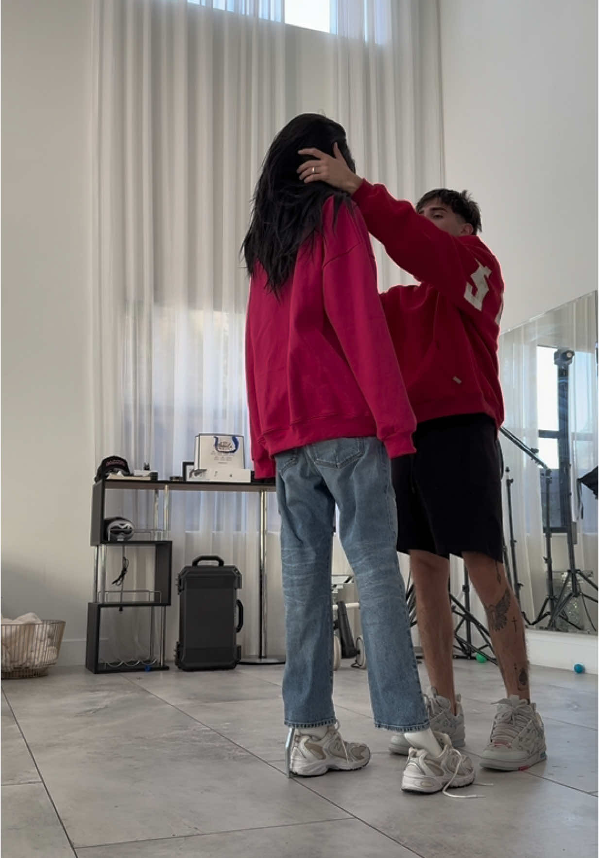 A post by @augustogimenez on TikTok caption: Ni el Zeus se la creyó 😂 