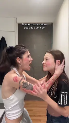 A post by @priimoraa on TikTok caption: JAJAJAJJAJAJAJAJAJA @Mini Pri 