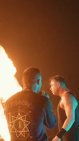 A post by @kontrak on TikTok caption: HEUTE 18 UHR kommt das Video zu „KEINE HELDEN“ !!! @SDP BESTER RELEASE EVER @Rock am Ring @Rock im Park 💯🔥 #keinehelden #kontrak #sdp #rockamring #rockimpark #NewMusic 