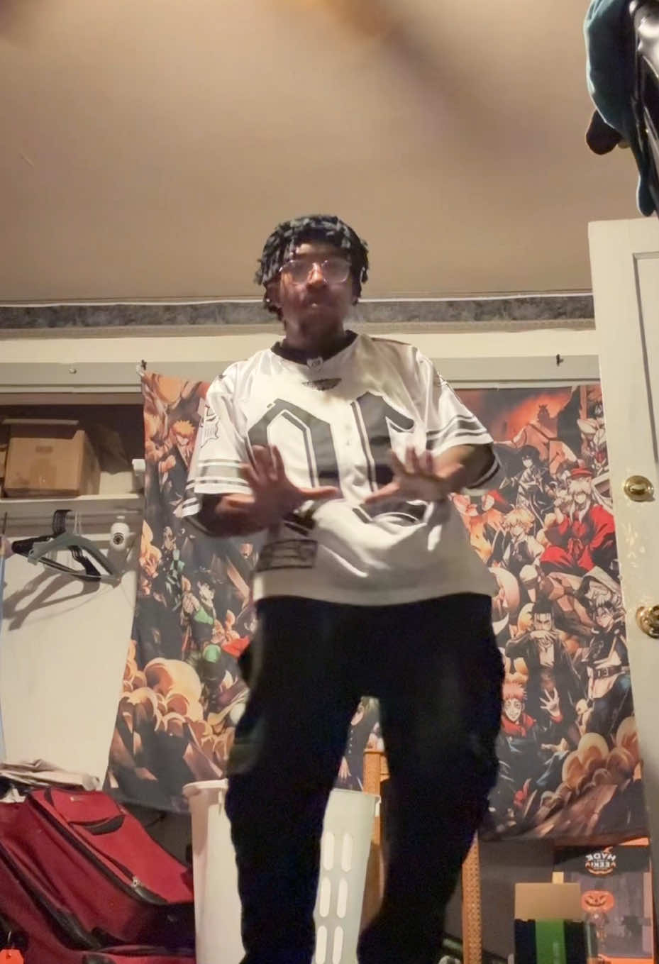 A post by @temptaetiontv on TikTok caption: So let it whip #dance #letitwhip #animated 