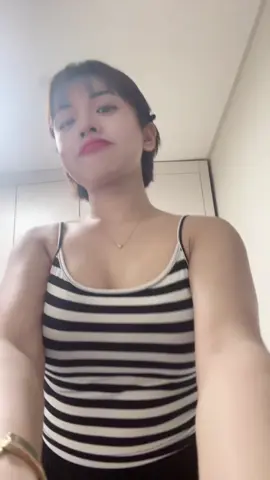 A post by @newmyra1 on TikTok caption: #nag45kilonasiinday 😩#excersice din minsan