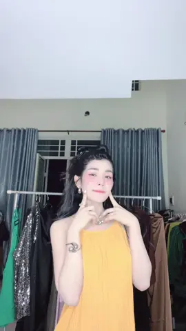 A post by @leakdrama on TikTok caption: លឺនៅ😊❤️