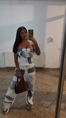 A post by @el_massri_aya on TikTok caption: #Aya👑 #fyp #foryoupagе #viralvideos 