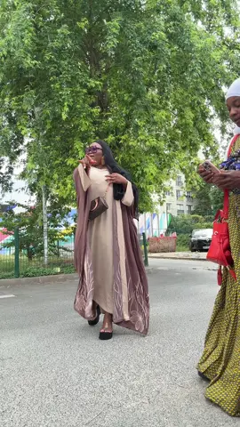 A post by @pendadiouf225 on TikTok caption: #france🇫🇷lovee🇫🇷 #senegalaise_tik_tok #brukinafaso🇧🇫 #cotedivoire🇨🇮 #senegalaise 