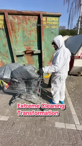 A post by @cleanwithbea on TikTok caption: Cleaning for Free in the Netherlands🇳🇱 with @Coline_Cleans @RichardSalesOfficial and @Scrub Daddy UK #cleaning #scrubdaddy #cleantok #homeimprovement 