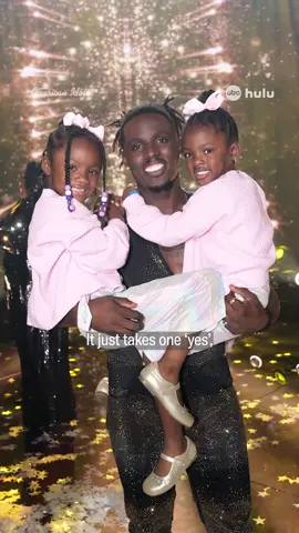 A post by @americanidol on TikTok caption: Making his kids oh so very proud. 💙 Happy #FathersDay to our #AmericanIdol, Jamal, and all the dads and father figures!