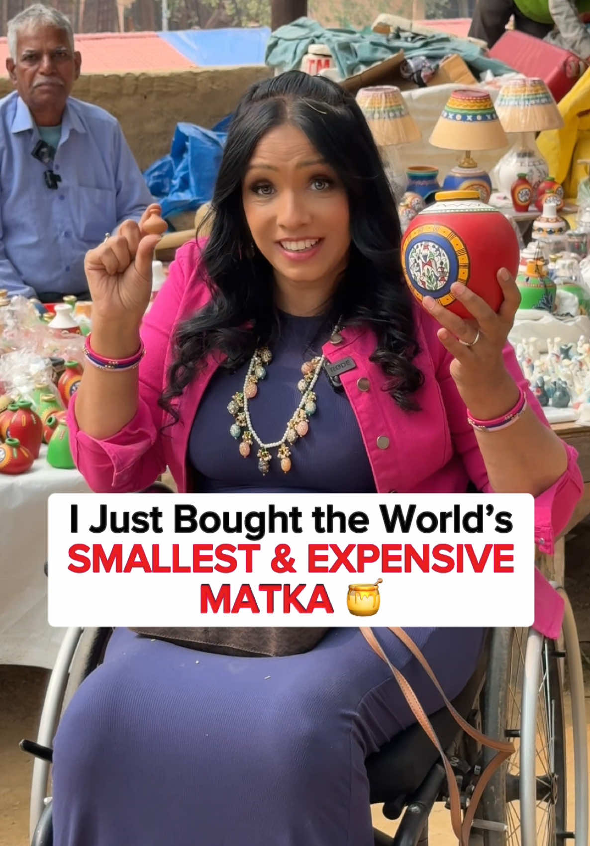 A post by @theofficialgeet on TikTok caption: Duniya ka sabse chota matka sabse mehenge me khareeda 💰 Guess karo ye chota matka kitne ka khareeda? 🥰 🔥 Kabhi itna chota matka dekha hai? . Join Me to Spread Happiness 👉🏼 @theofficialgeet 🥰 . . #theofficialgeet #lovegeet #humanity #randomactsofkindness #surprise #trending #worldsmostexpensive #matka #claypot #tiktokpartner 