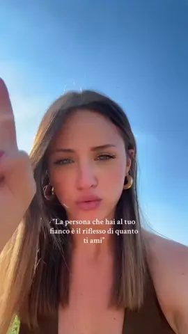 A post by @carlotta_ottone on TikTok caption: #Stitch con @Eleonora🦁 o no?!