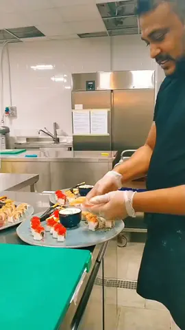 A post by @rakhigazi on TikTok caption: #joybangla🇧🇩🇧🇩🇧🇩 #italy🇮🇹 #sushi #chef #viral #froyou #love #forupage #loveyou #like #tiktok #fyp #Uk #tiktok_india 