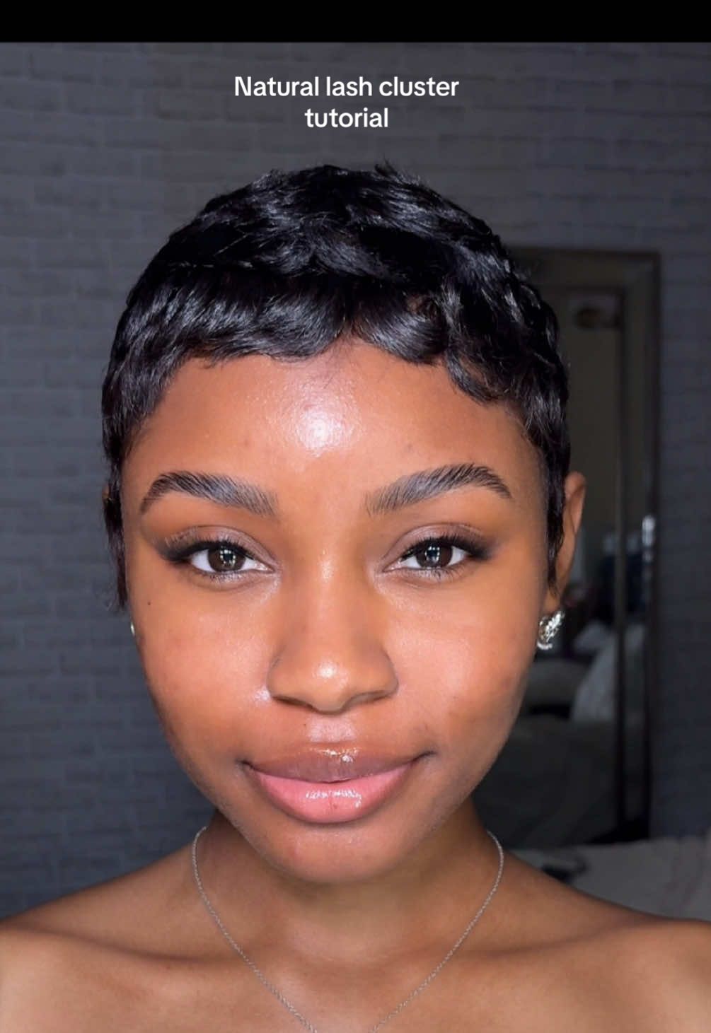 A post by @jasorjas on TikTok caption: The perfect natural lash tutorial 💖 super quick & easy to apply!  Lash map - 14,12,12,12,10,8 Set - Soft volume @ArdellBeauty  *not sponsored* #lashextensions #lashtutorial #lashtutorialforbeginers #lashclusters #clusterlashes #lashclusterstutorial #diylashextensions 