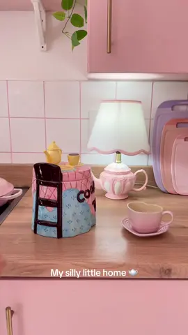 A post by @kate_rose_morgan on TikTok caption: I found this cookie jar at a car boot sale and it had to come home with me ❤️ #thrifted #vintagehomedecor #thriftfinds #kitchendecor #homedecor #homefinds #vintage 