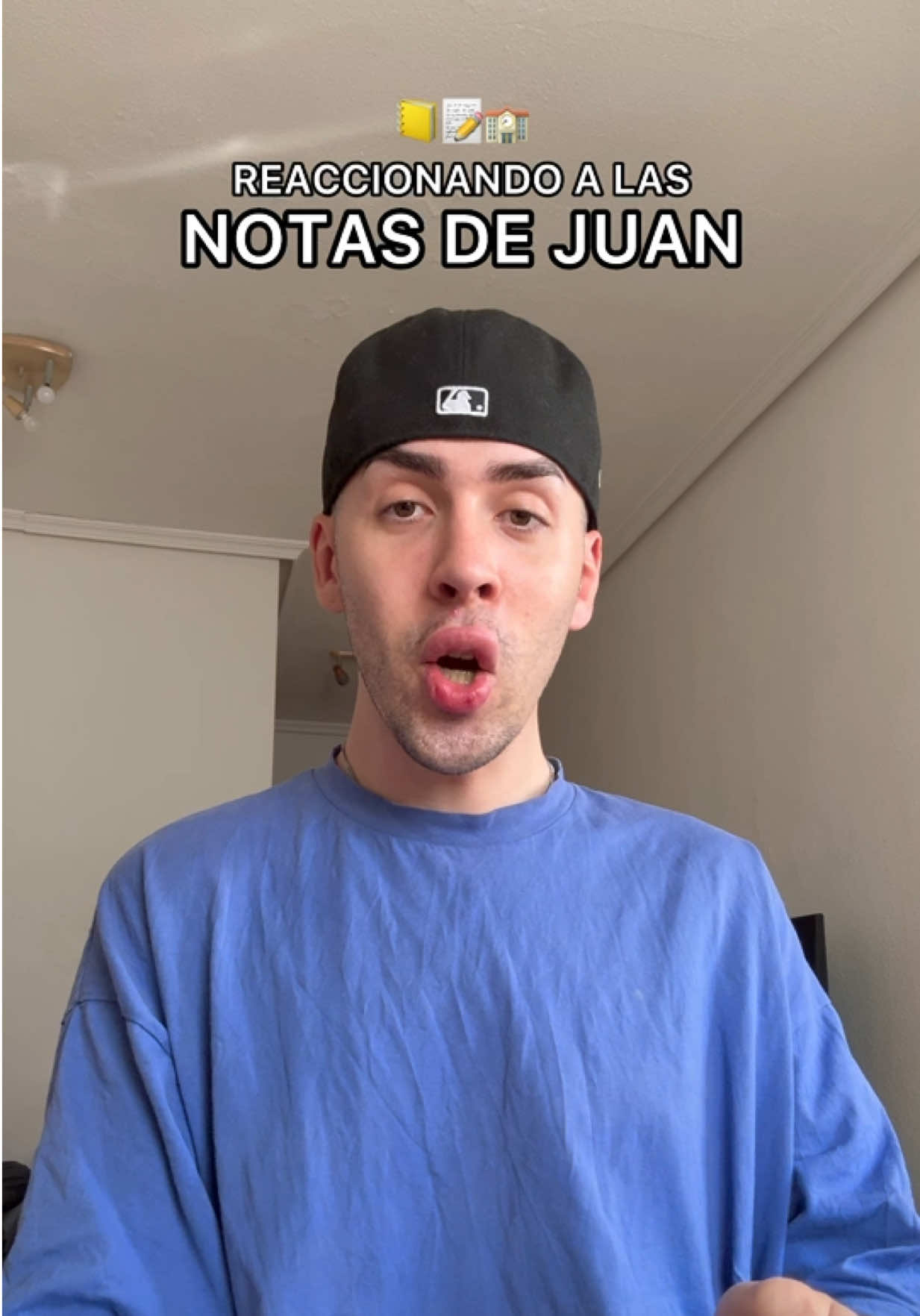 A post by @jorgecyrus on TikTok caption: REACCIONANDO A LAS NOTAS DE JUAN 🏫📏🧑🏻‍🏫
