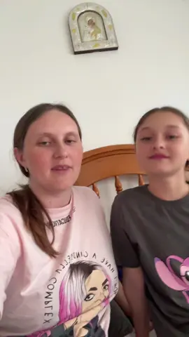 A post by @mari23079 on TikTok caption: #mamicade4💙💙💖💖#mamasifiica @Andreea Bratie 