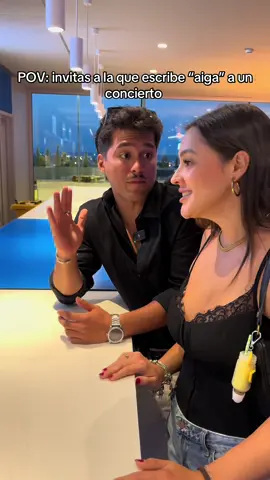 A post by @lozano_gf on TikTok caption: POV: invitas a la que escribe “aiga” a un concierto  #lolaindigoestadios