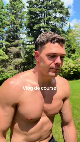 A post by @solenelucass on TikTok caption: Vlog de course avec (ou sans) @Félix 🤣🏃🏽‍♀️ Prochain défi : Hyrox  Outfit : @AYBL "SOLENE10"  #qc #course #run 