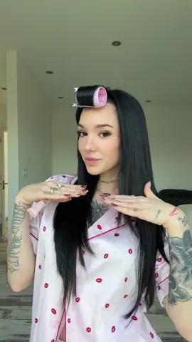 A post by @soylajoaqui on TikTok caption: @elfcosmetics #elfmx ✨💘