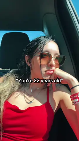 A post by @autumnnmonique on TikTok caption: Woah woah woah #fyp 