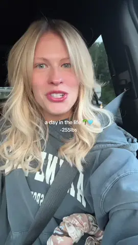 A post by @smallersam_pcos on TikTok caption: A day (and a half) in the life of a 28 year old full-time content creator, mom of 3, down 255lbs, that doesn’t count calories on vacation…🌴🩵   #vacation #beach #ditl #whatieatinaday #pcos #mom #caloriedeficit #protein #snack #dinner #plane #travel #girlmom 