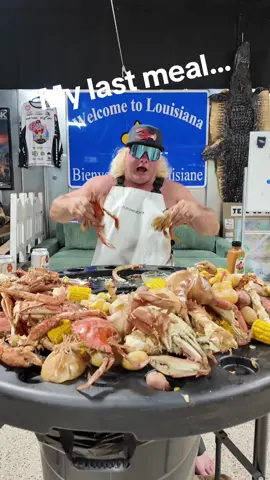 A post by @stalekracker on TikTok caption: Come along for the ultimate last meal — we took every kind of crab we could get our claws on and threw ‘em all in one wild, mouthwatering boil. Blue crabs, snow crabs, dungeness… it’s a crustacean celebration you don’t wanna miss. #CrabBoil #SeafoodFeast #UltimateLastMeal #CrustaceanCelebration #BlueCrab #SnowCrab #DungenessCrab #SeafoodLovers #BoilSeason #GulfCoastEats #BoilLife #SouthernSeafood #FoodieFiesta #LastMealDoneRight 