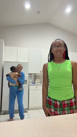 A post by @how2treatit_ on TikTok caption: Y’all is she saying in your head? #explorepage #explore #thepham❤️ #foryoupage #trend #trending #siblings #brother #funny 