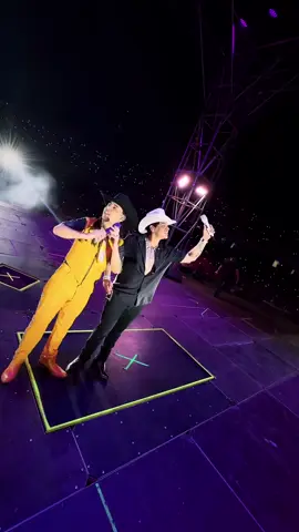 A post by @purofirmes on TikTok caption: Te di amor ❤️‍🔥 #grupofirme #meridayucatan #laultimapedatour2025 