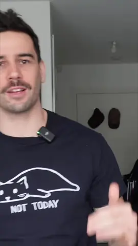 A post by @owlofficiel1 on TikTok caption: Update … 📘 MON E-BOOK COMPLET SUR LA TRANSFORMATION PHYSIQUE Un guide clair et accessible pour comprendre la musculation, les erreurs à éviter, les plans alimentaires, les programmes adaptés aux objectifs... 🚀 Télécharge-le ici ou sur linktree: 👉https://owlsphere.fr/produit/musculation-le-guide-du-debutant/ 🔥 MES OUTILS ET PARTENAIRES 🔥 🏋️‍♂️ Mon entreprise de coaching : → Coaching personnalisé pour transformer ton physique et ta discipline : 🌐 https://owlsphere.fr 🎯 Mon programme collectif & communauté Discord : → Accès via Patreon pour rejoindre La Sphère des Créateurs (entraide, contenu exclusif, Q&A, entraide entre créateurs) 🧠 https://linktw.in/MIMokm 🏃‍♂️ Tapis de marche pour bosser en bougeant : → -10 % avec le code OWLYSHIT chez Home Fitness Code https://fr.homefitnesscode.com/?ref=lhcwwuam 💪 Compléments de qualité made in France : → -10 % sur tout le site Nutripure avec le code OWLYSHIT 🌿 https://www.nutripure.fr/fr/?s=owlyshit   