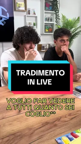 A post by @warcardshop on TikTok caption: Non sopravviverà a lungo il nostro eroe #Pokemon #scam #truffa #tradimento 
